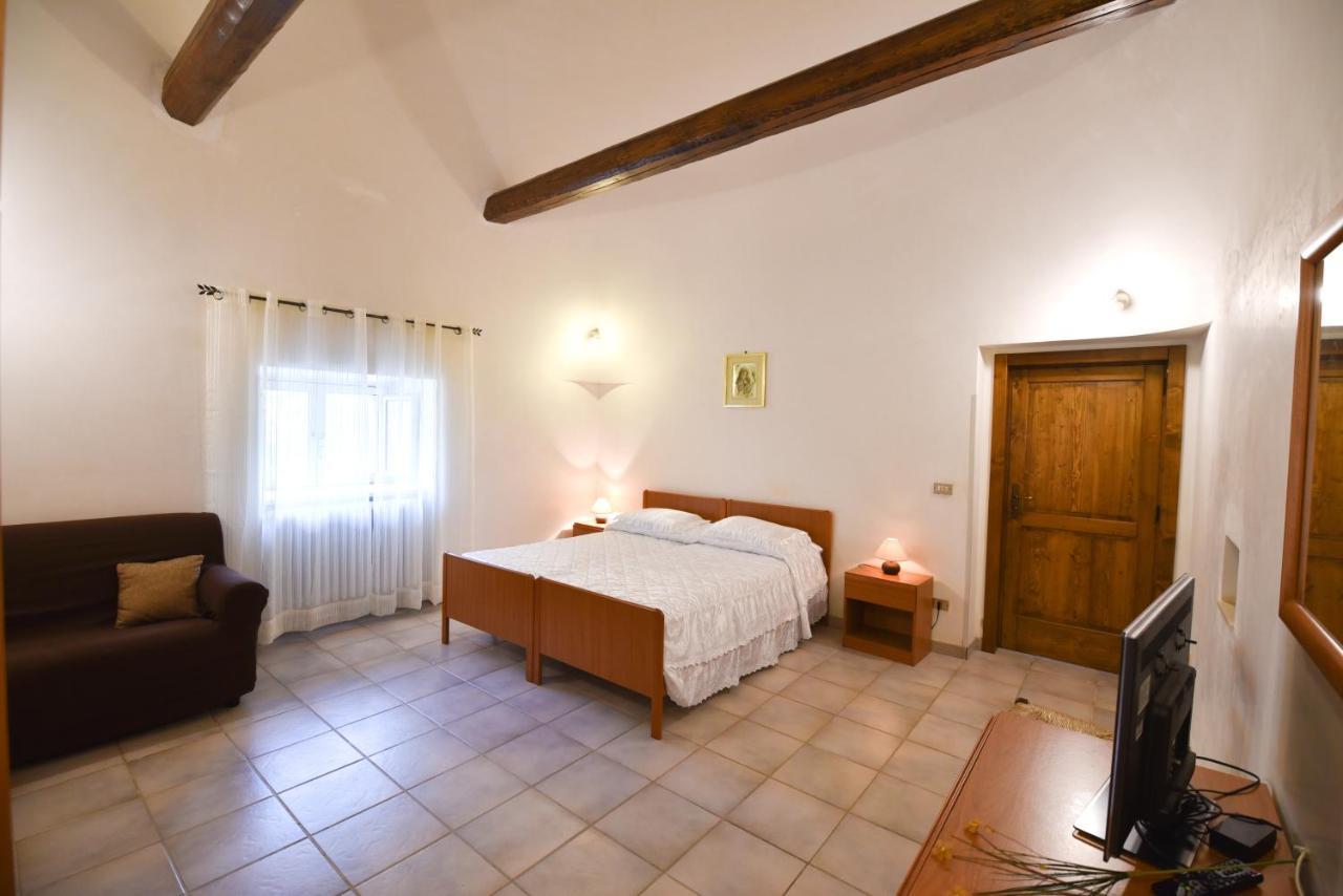 Agriturismo Il Ciliegeto Locorotondo Exterior photo